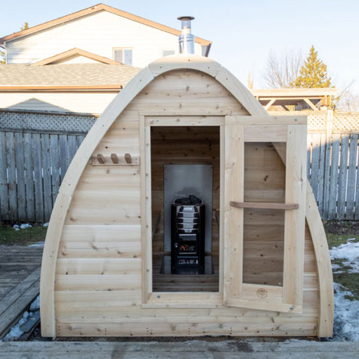 sauna outdoor barrel front view