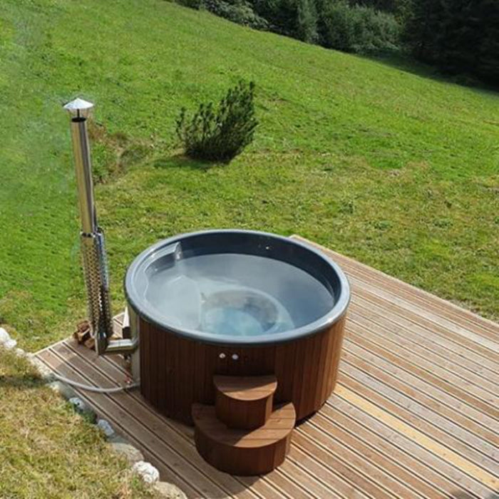 sauna tub zoom out